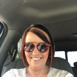 Meet your Posher, Lucia